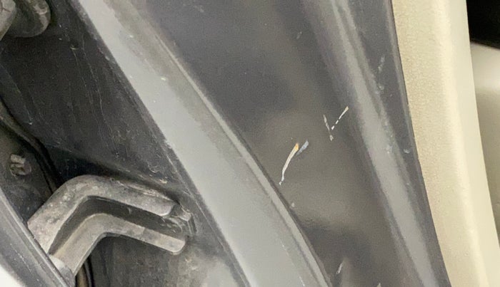 2018 Maruti Celerio VXI CNG, CNG, Manual, 99,009 km, Right B pillar - Minor scratches