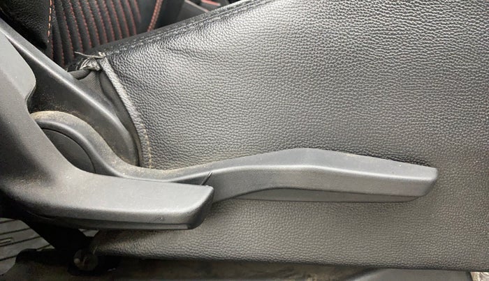 2018 Maruti Swift ZXI AMT, Petrol, Automatic, 39,255 km, Driver Side Adjustment Panel