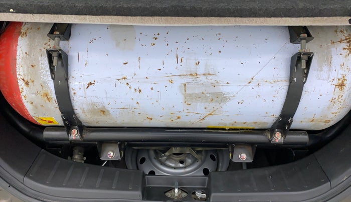 2014 Maruti Wagon R 1.0 LXI CNG, CNG, Manual, 73,582 km, Boot Inside
