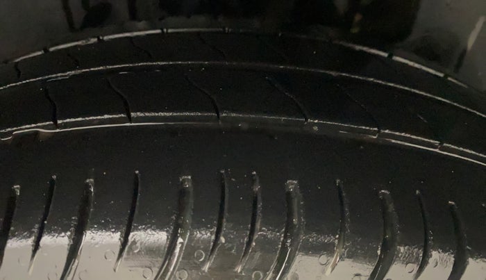 2017 Maruti Dzire ZXI PLUS AMT, Petrol, Automatic, 68,330 km, Left Rear Tyre Tread