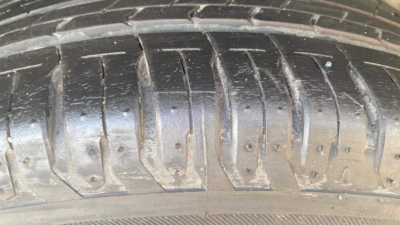 2023 Hyundai Verna SX 1.5 l MPI, Petrol, Manual, 5,493 km, Left Front Tyre Tread