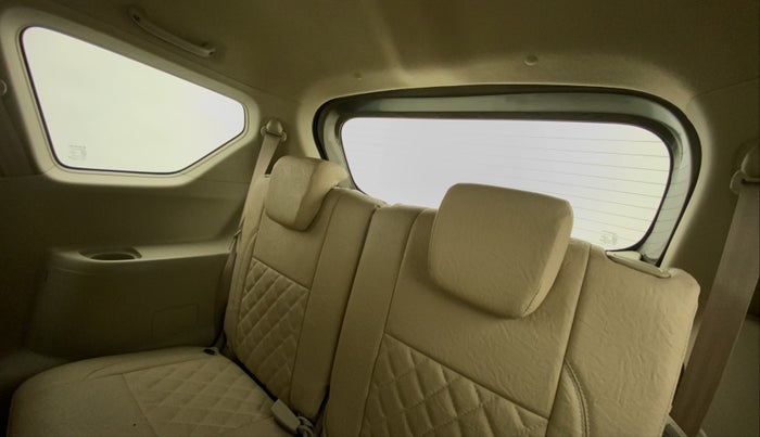 2021 Maruti Ertiga ZXI Plus SHVS, Petrol, Manual, 10,351 km, Third Seat Row ( optional )
