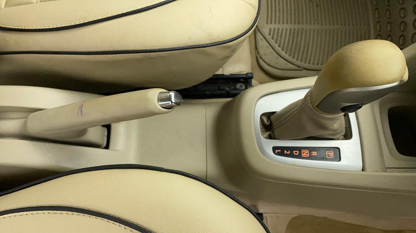 2016 Maruti Swift Dzire VXI AMT, Petrol, Automatic, 45,652 km, Gear Lever