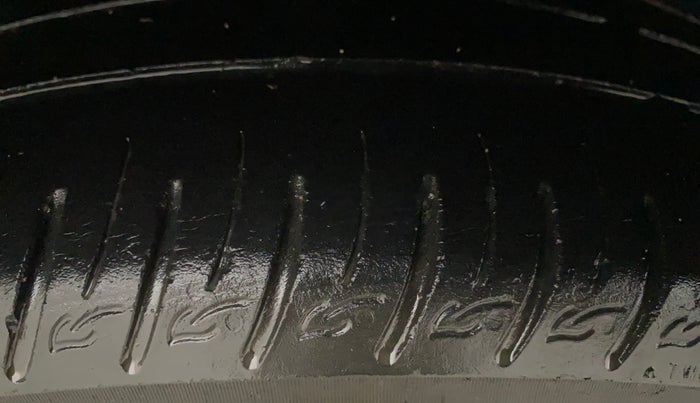 2020 KIA SONET GTX PLUS 1.0 IMT, Petrol, Manual, 66,365 km, Right Rear Tyre Tread