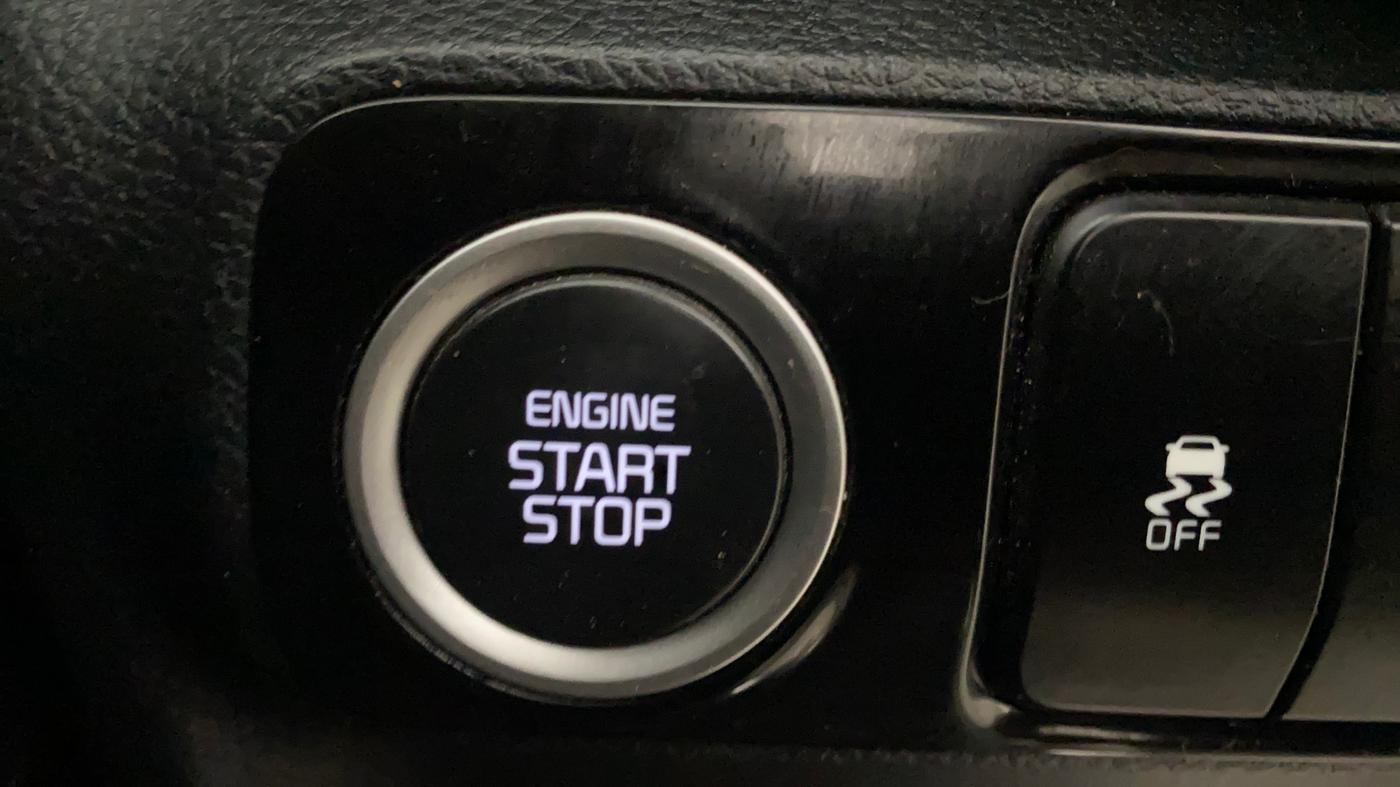 2020 KIA SONET GTX PLUS 1.0 IMT, Petrol, Manual, 66,365 km, Keyless Start/ Stop Button