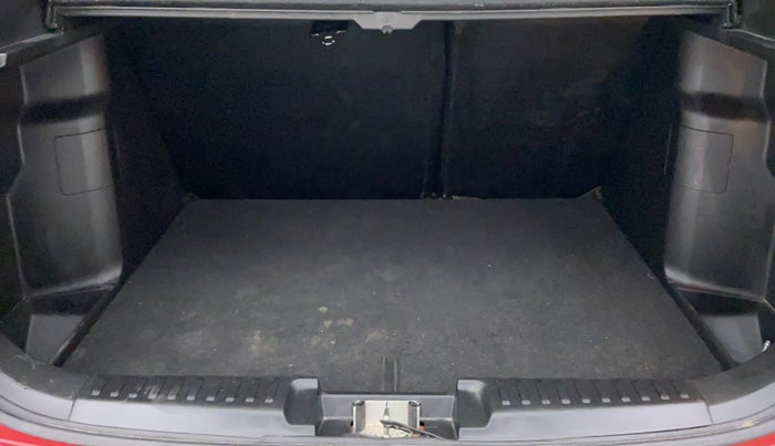 2019 Maruti Vitara Brezza ZDI AMT, Diesel, Automatic, 7,596 km, Boot Inside