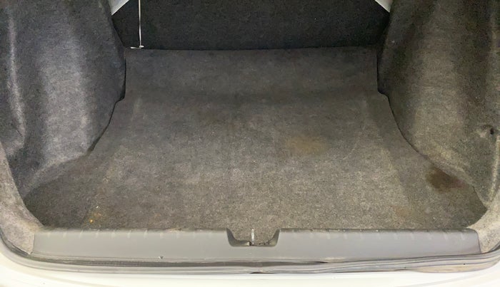 2016 Honda City 1.5L I-VTEC VX (O) MT, Petrol, Manual, 44,368 km, Boot Inside