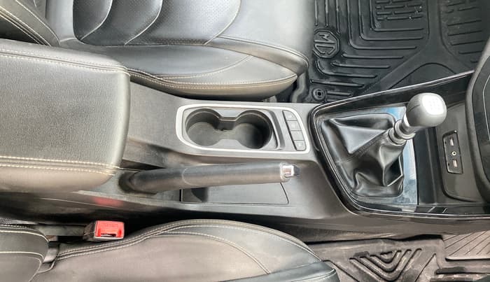 2020 MG HECTOR SHARP HYBRID 1.5 PETROL, Petrol, Manual, 83,588 km, Gear Lever