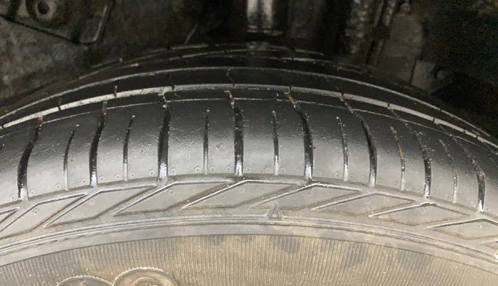 2022 Tata NEXON XZA PLUS (HS) PETROL, Petrol, Automatic, 31,173 km, Left Rear Tyre Tread