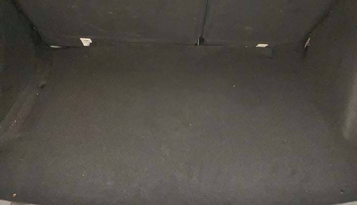 2022 Tata NEXON XZA PLUS (HS) PETROL, Petrol, Automatic, 31,173 km, Boot Inside