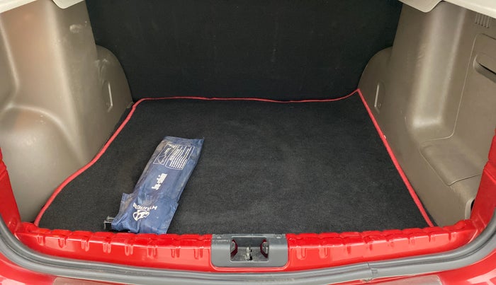 2019 Renault Duster RXS CVT 106 PS, Petrol, Automatic, 24,255 km, Boot Inside