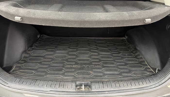 2020 KIA SELTOS HTK PLUS 1.5, Petrol, Manual, 87,429 km, Boot Inside