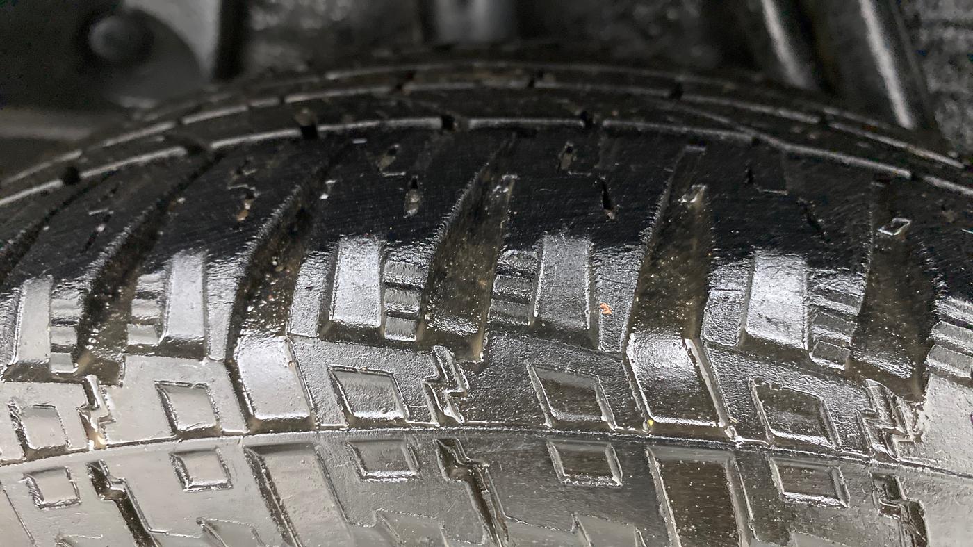 2014 Nissan Terrano XV 110 DIESEL, Diesel, Manual, 77,666 km, Right Rear Tyre Tread