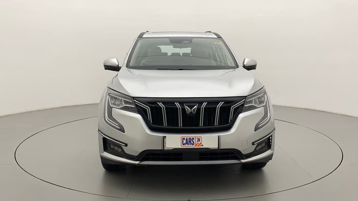 2022 Mahindra XUV700 AX 7 LUXURY D AWD AT 7 STR, Diesel, Automatic, 16,532 km, Front