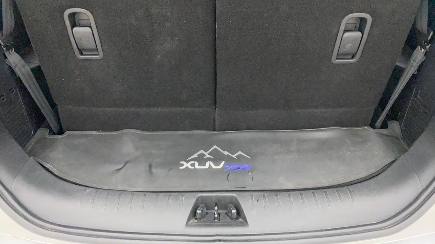 2022 Mahindra XUV700 AX 7 LUXURY D AWD AT 7 STR, Diesel, Automatic, 16,532 km, Boot Inside