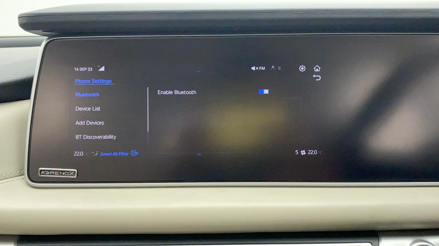 2022 Mahindra XUV700 AX 7 LUXURY D AWD AT 7 STR, Diesel, Automatic, 16,532 km, Infotainment System