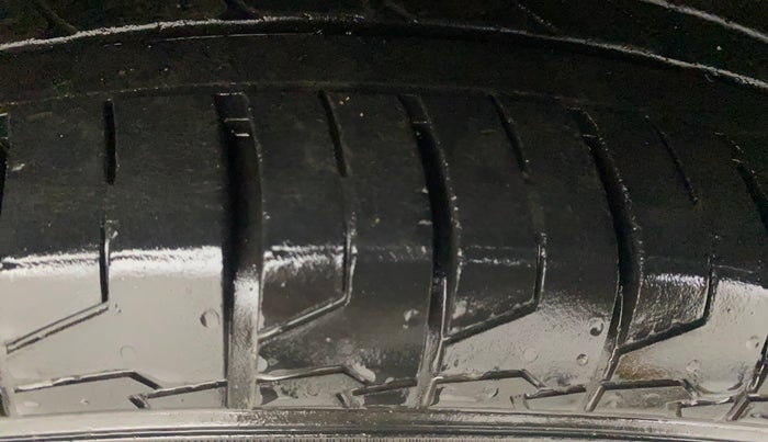 2022 Hyundai Creta SX IVT 1.5 PETROL, Petrol, Automatic, 50,672 km, Right Front Tyre Tread