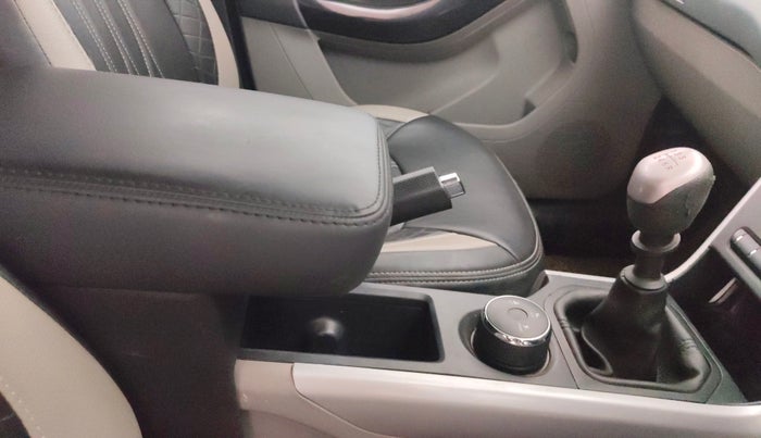 2019 Tata NEXON XM DIESEL, Diesel, Manual, 77,365 km, Gear Lever