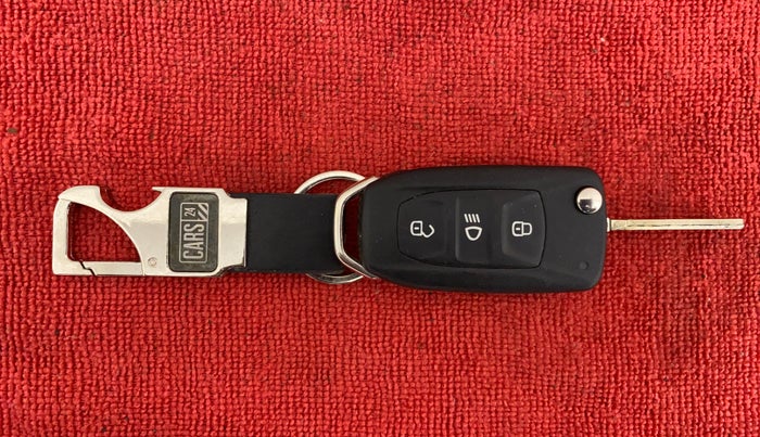 2020 Tata NEXON XMA 1.2, Petrol, Automatic, 46,182 km, Key Close Up