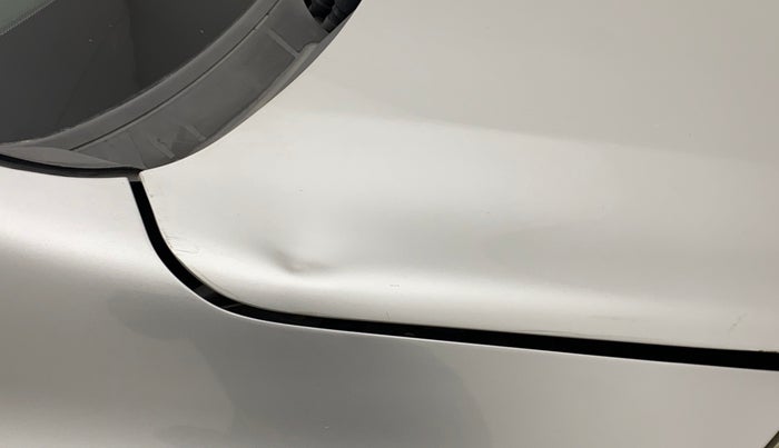 2014 Datsun Go T, Petrol, Manual, 90,047 km, Bonnet (hood) - Slightly dented