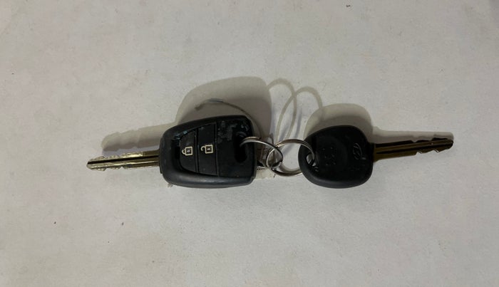 2018 Hyundai Grand i10 SPORTZ 1.2 KAPPA VTVT, Petrol, Manual, 81,830 km, Key Close Up