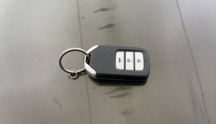 2015 Honda City 1.5L I-VTEC VX CVT, Petrol, Automatic, 44,988 km, Key Close Up