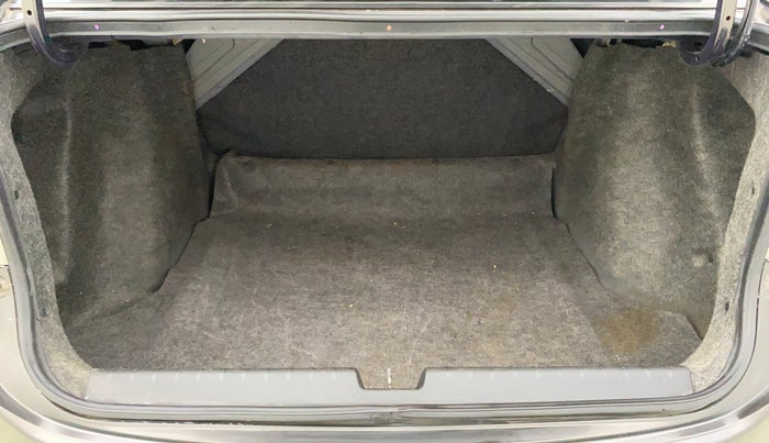 2015 Honda City 1.5L I-VTEC VX CVT, Petrol, Automatic, 44,988 km, Boot Inside