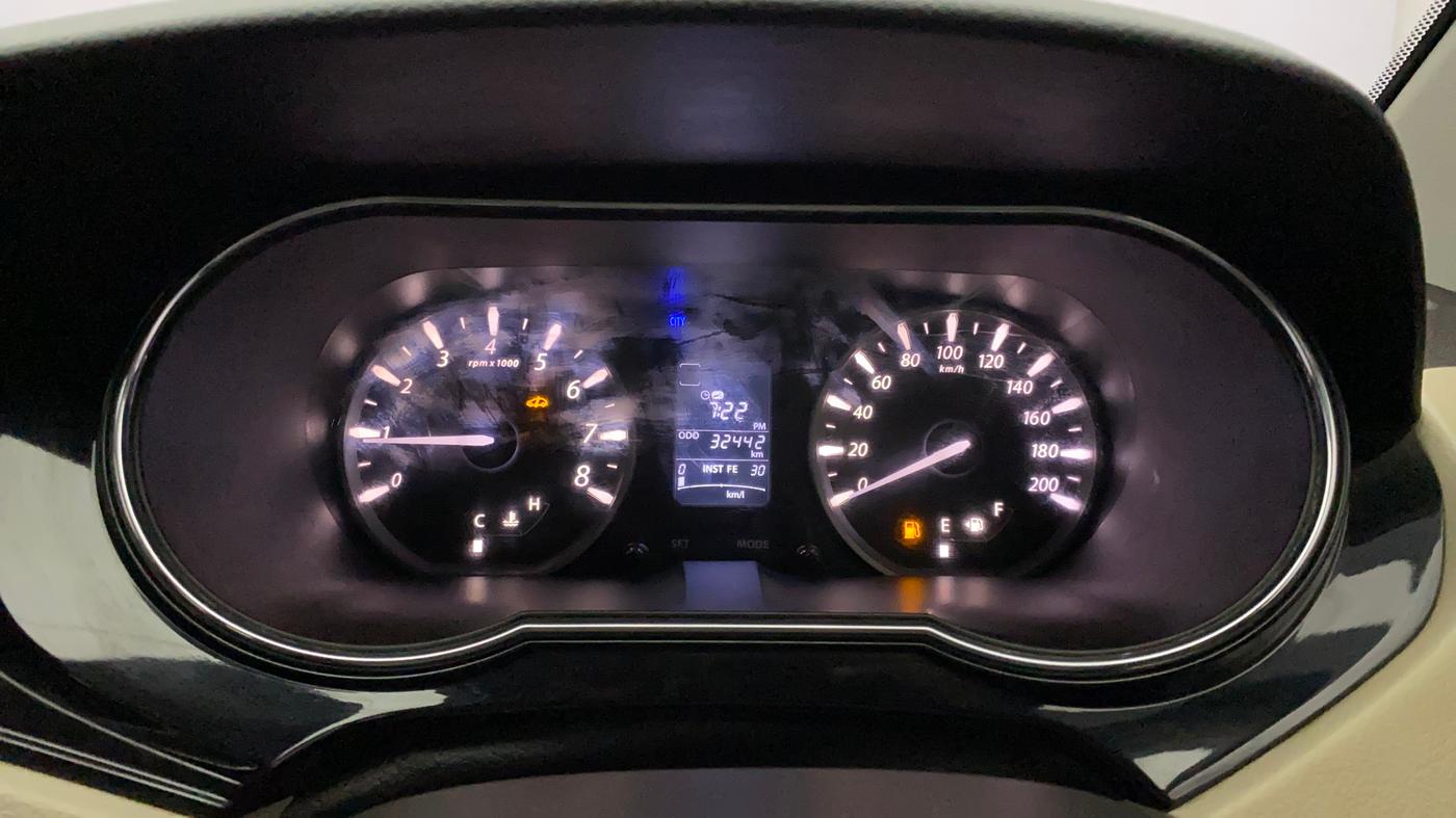2016 Tata Zest XT PETROL, Petrol, Manual, 32,441 km, Odometer Image