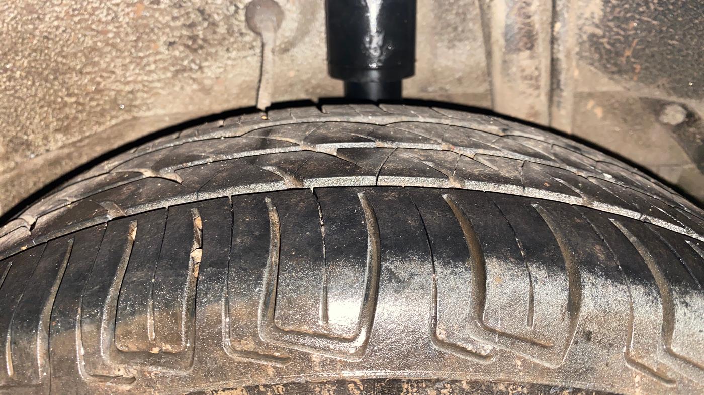2016 Tata Zest XT PETROL, Petrol, Manual, 32,441 km, Left Rear Tyre Tread