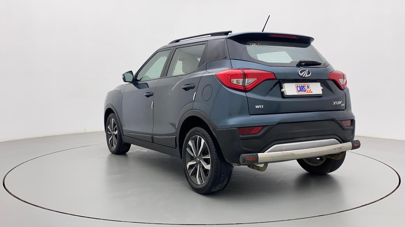2022 Mahindra XUV300 W8 (O) 1.5 DIESEL, Diesel, Manual, 27,227 km, Left Back Diagonal