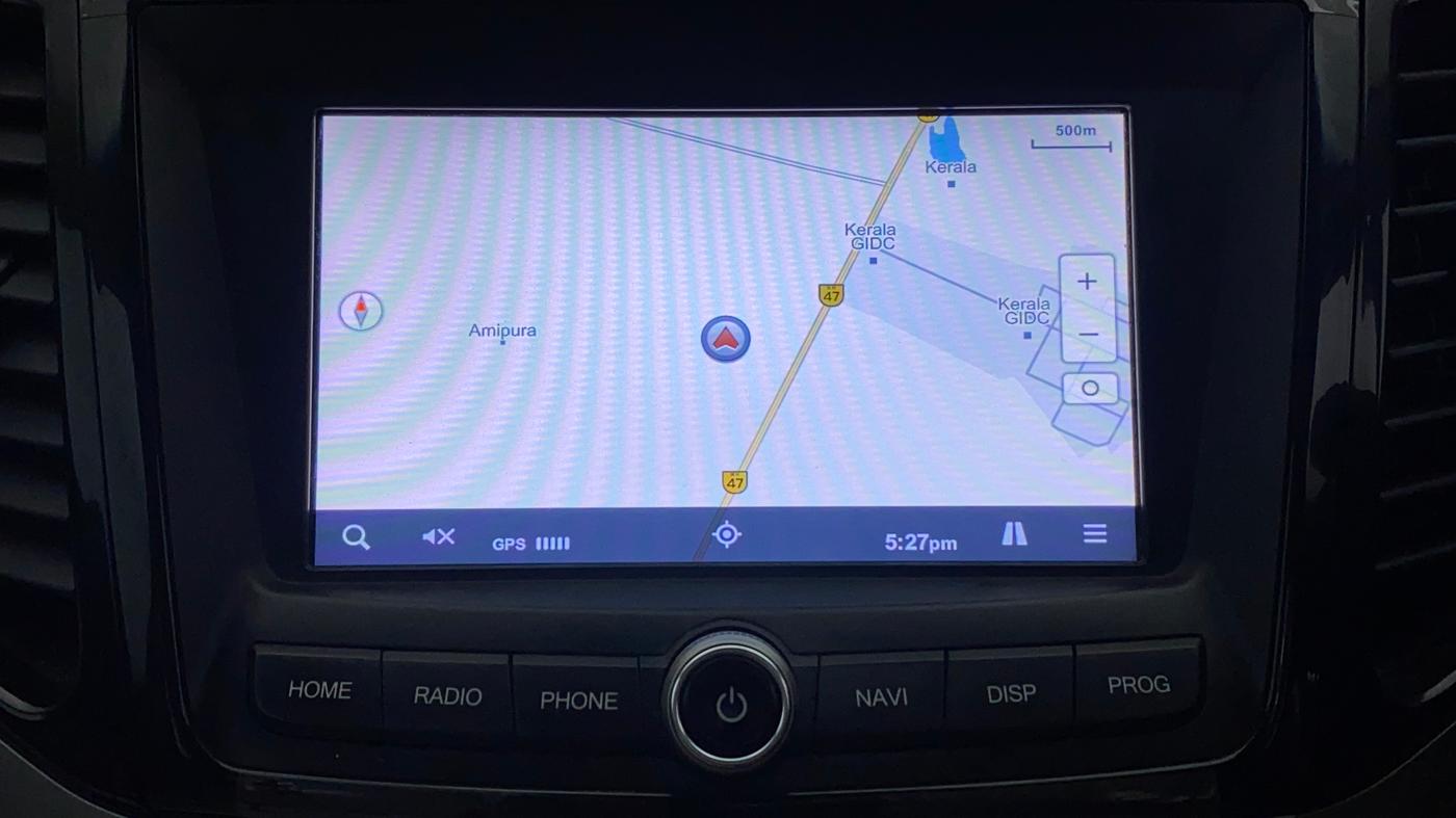 2022 Mahindra XUV300 W8 (O) 1.5 DIESEL, Diesel, Manual, 27,227 km, Navigation System