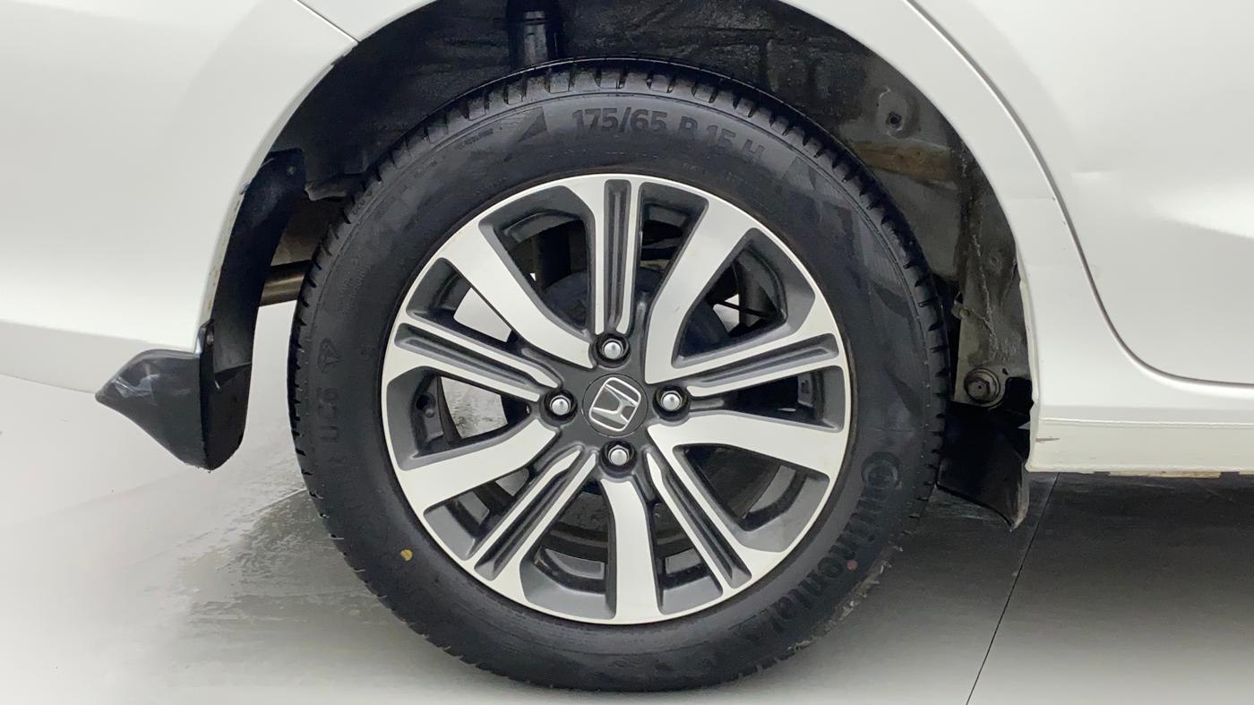 2022 Honda Amaze 1.2L I-VTEC VX CVT, Petrol, Automatic, 44,247 km, Right Rear Wheel