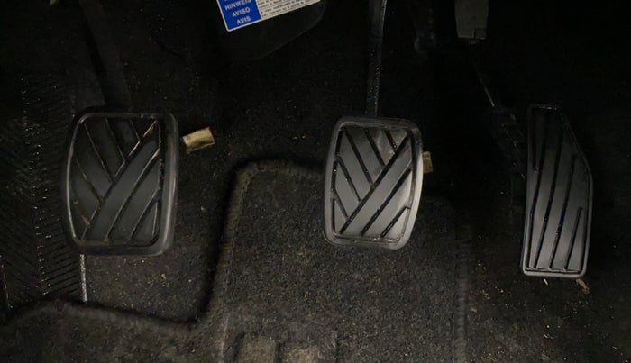 2021 Maruti Baleno DELTA PETROL 1.2, Petrol, Manual, 27,795 km, Pedals