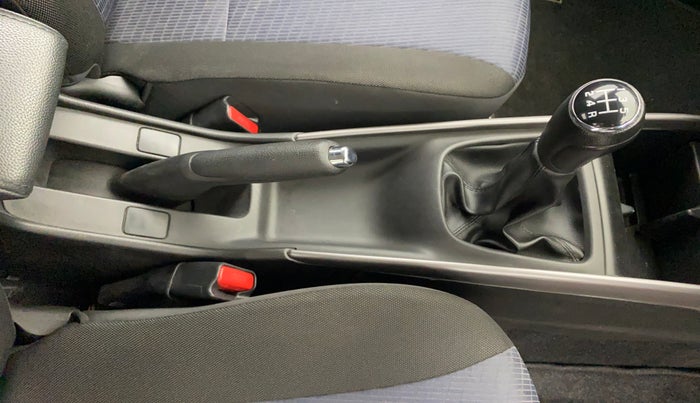 2021 Maruti Baleno DELTA PETROL 1.2, Petrol, Manual, 27,795 km, Gear Lever