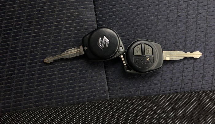 2021 Maruti Baleno DELTA PETROL 1.2, Petrol, Manual, 27,795 km, Key Close Up