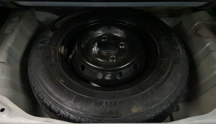 2019 Maruti Alto LXI CNG, CNG, Manual, 57,850 km, Spare Tyre