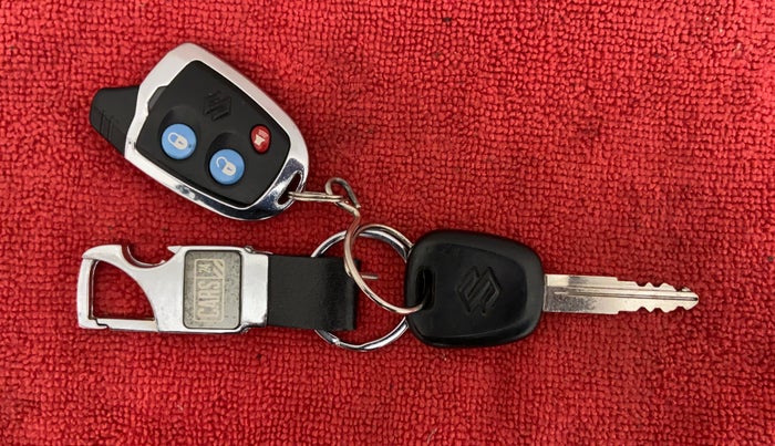 2019 Maruti Alto LXI CNG, CNG, Manual, 57,850 km, Key Close Up