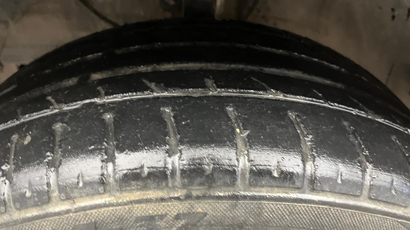 2023 Maruti Baleno SIGMA PETROL 1.2, Petrol, Manual, 41,157 km, Left Front Tyre Tread