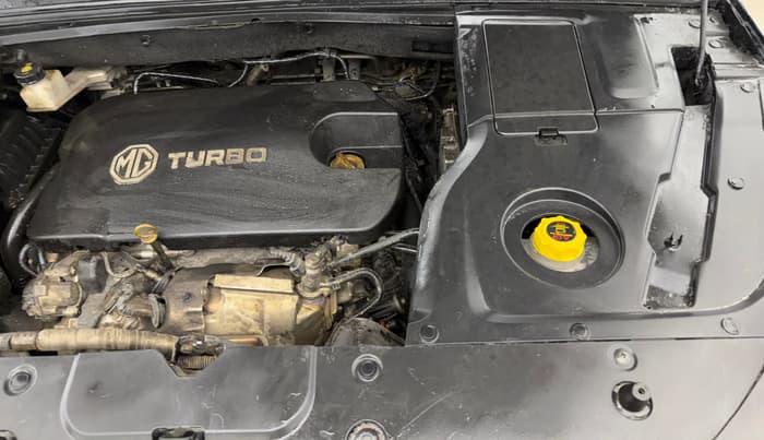 2023 MG HECTOR PLUS SHARP PRO 2.0 TURBO DIESEL 6 STR, Diesel, Manual, 1,15,403 km, Engine View - Left