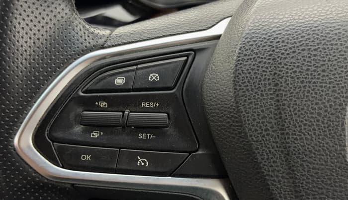 2023 MG HECTOR PLUS SHARP PRO 2.0 TURBO DIESEL 6 STR, Diesel, Manual, 1,15,403 km, Adaptive Cruise Control