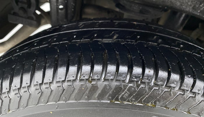 2014 Maruti Alto K10 VXI, Petrol, Manual, 83,182 km, Right Rear Tyre Tread