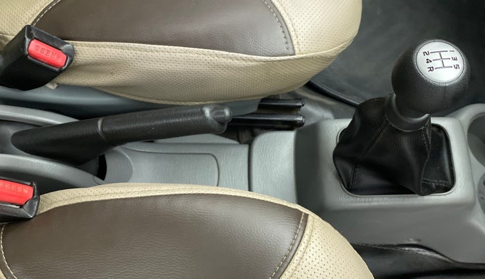 2014 Maruti Alto K10 VXI, Petrol, Manual, 83,182 km, Gear Lever