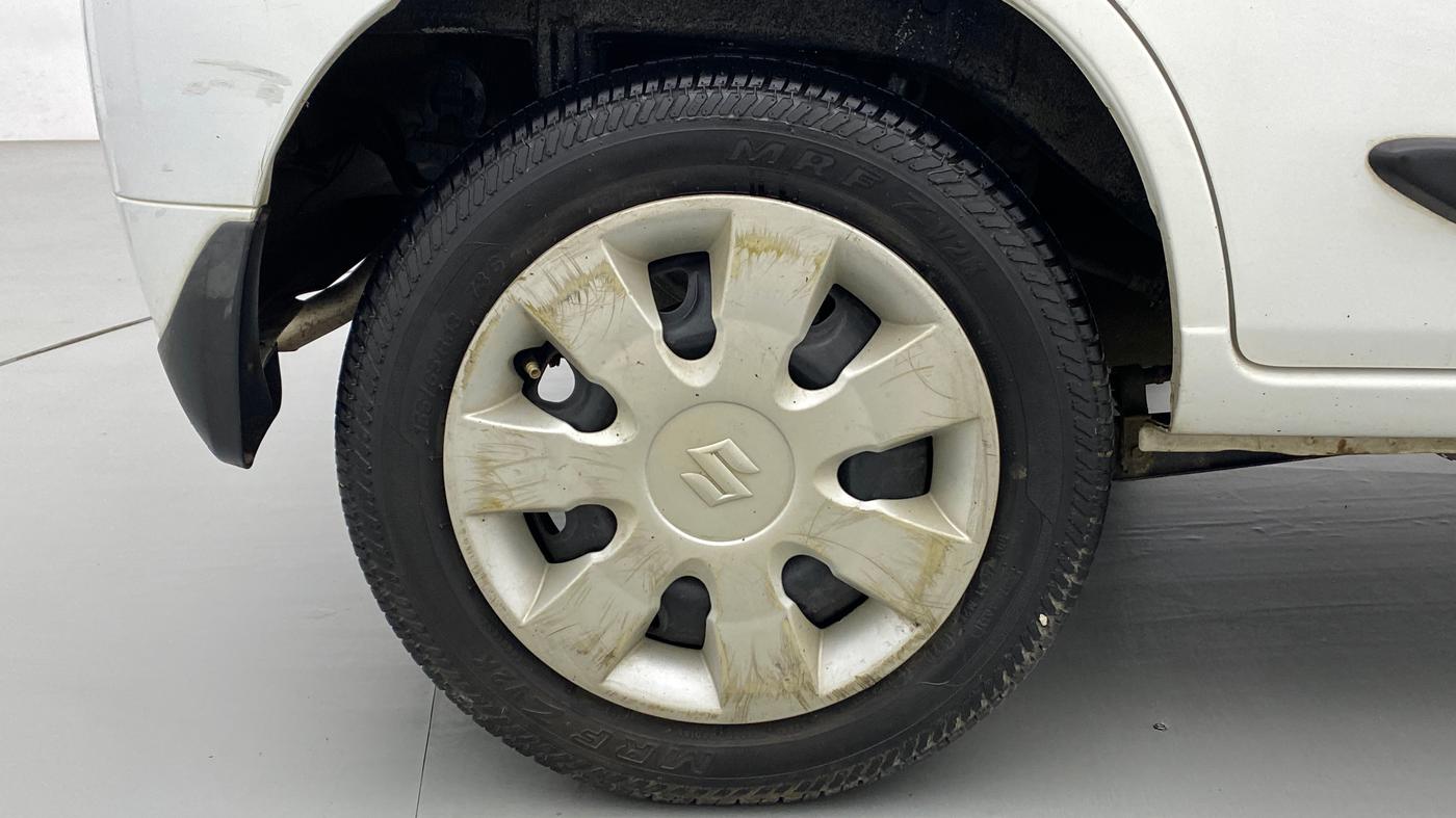2014 Maruti Alto K10 VXI, Petrol, Manual, 83,182 km, Right Rear Wheel