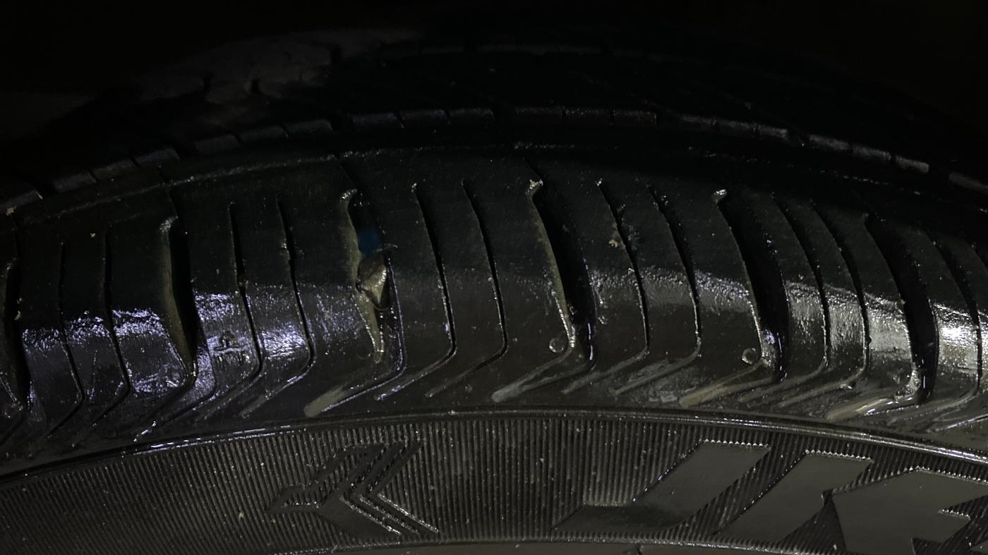 2018 Skoda Rapid STYLE 1.5 TDI AT, Diesel, Automatic, 1,13,827 km, Left Front Tyre Tread
