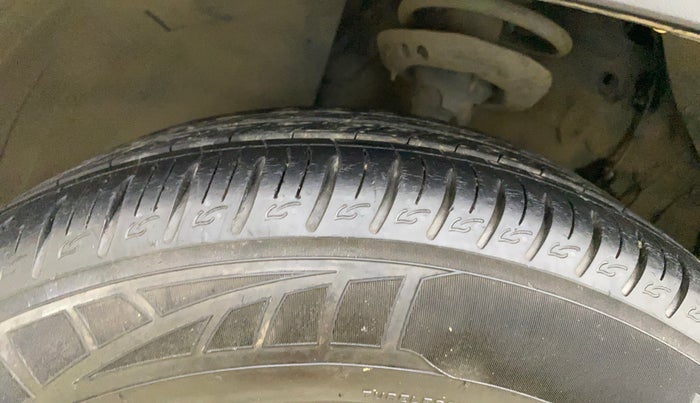 2022 KIA SONET HTX 1.0 IMT, Petrol, Manual, 23,540 km, Left Front Tyre Tread