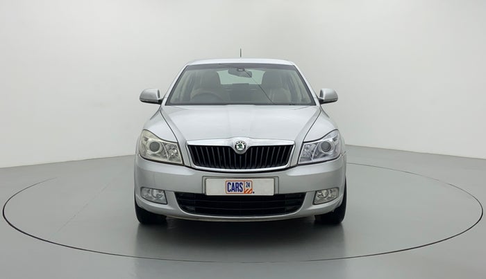 2011 Skoda Laura ELEGANCE 2.0 TDI CR AT, Diesel, Automatic, 1,08,367 km, Front