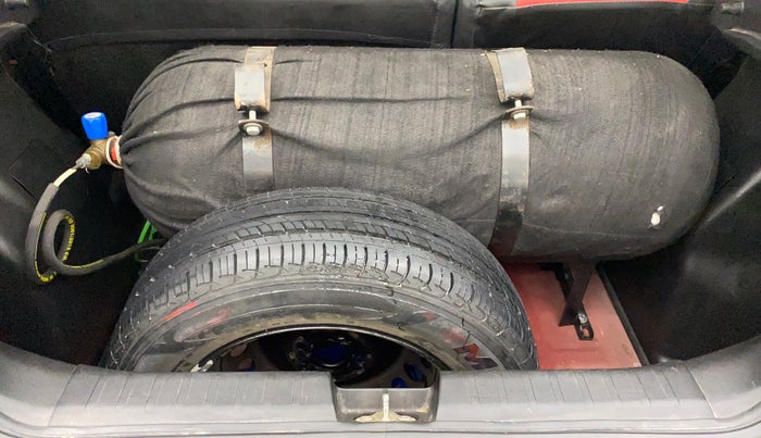 2019 Maruti Baleno DELTA PETROL 1.2, CNG, Manual, 84,931 km, Dicky (Boot door) - Parcel tray missing