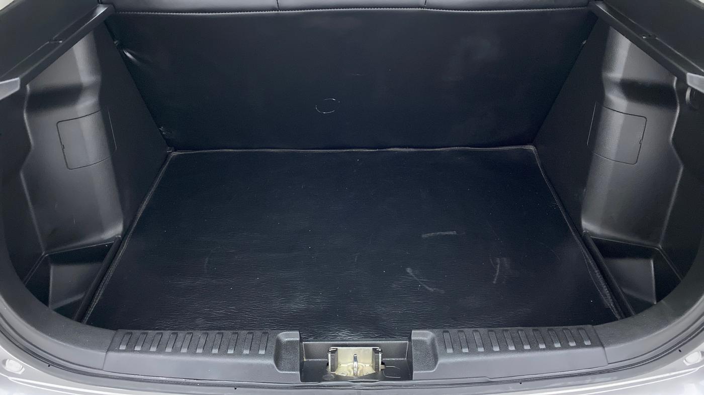 2019 Maruti Vitara Brezza VDI, Diesel, Manual, 50,075 km, Boot Inside View