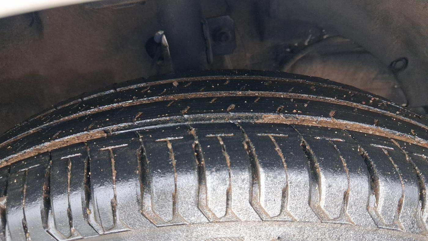 2019 Maruti Dzire VXI, Petrol, Manual, 55,588 km, Right Front Tyre Tread