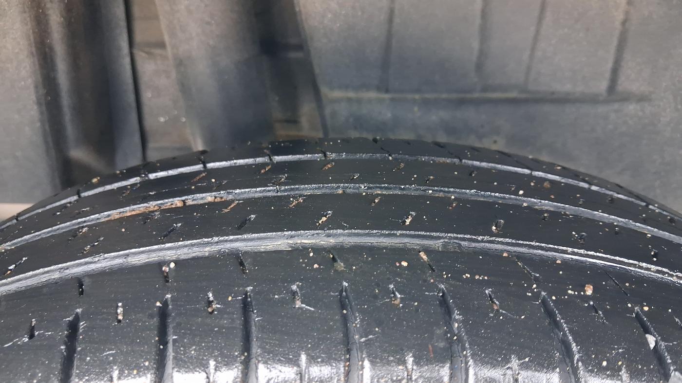 2019 Maruti Dzire VXI, Petrol, Manual, 55,588 km, Right Rear Tyre Tread